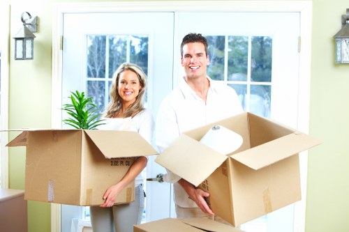 Richmond house removals planning for flats, terraces, and family homes